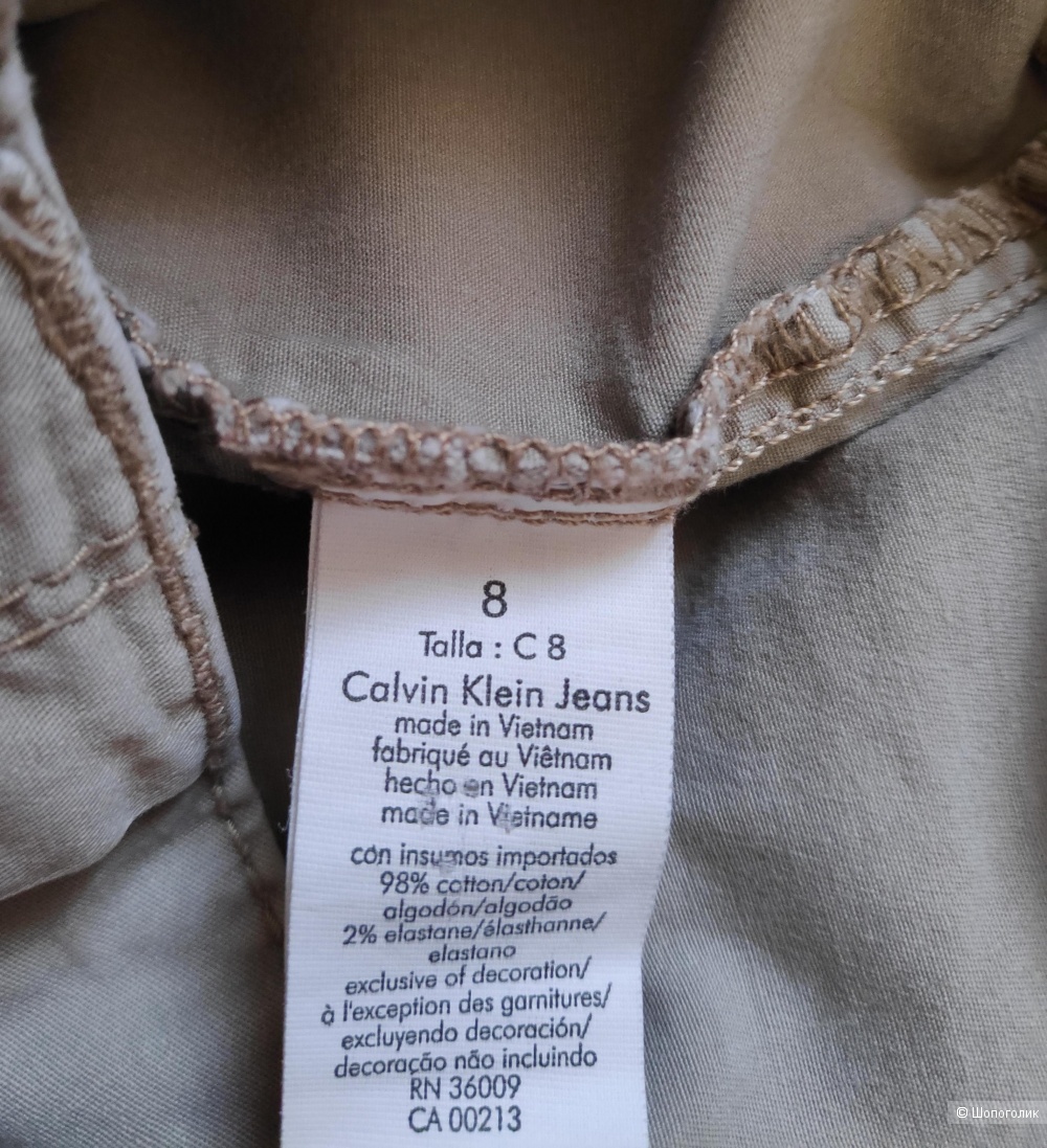 Calvin Klein Jeans. 8 44