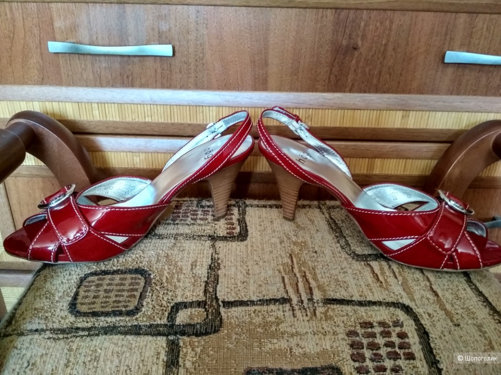 Босоножки HOGL, маркировка 6 1/2 на 39,5-40