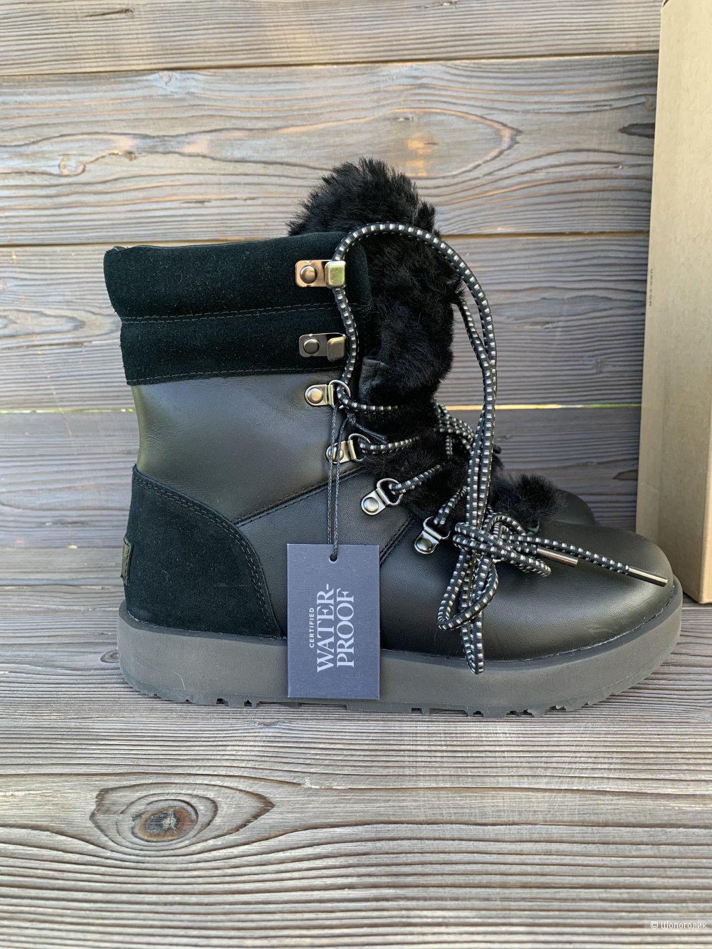 Ботинки UGG р. 36.5-37