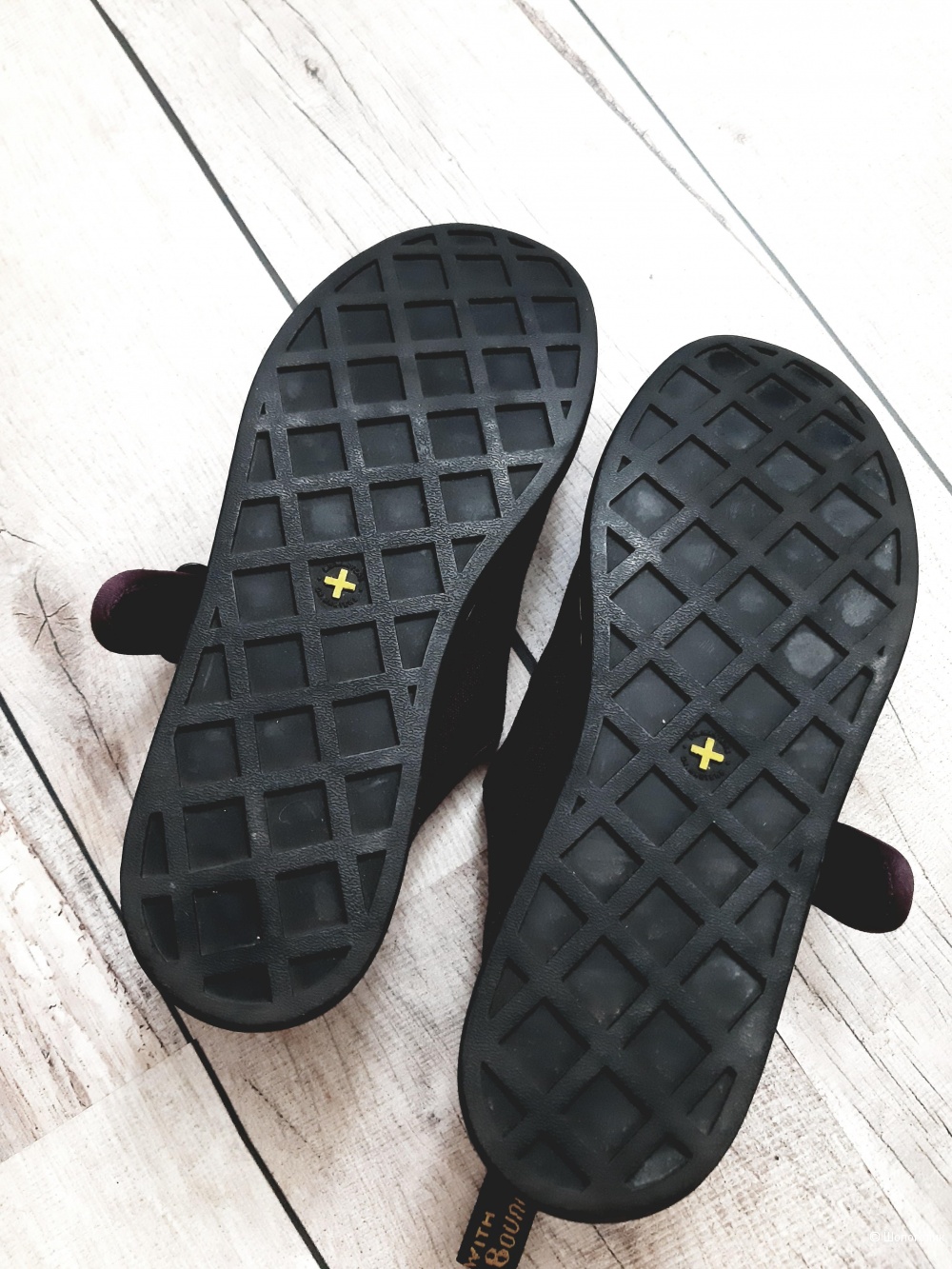 Кроссовки Dr. Martens Women's Carnaby , размер 38