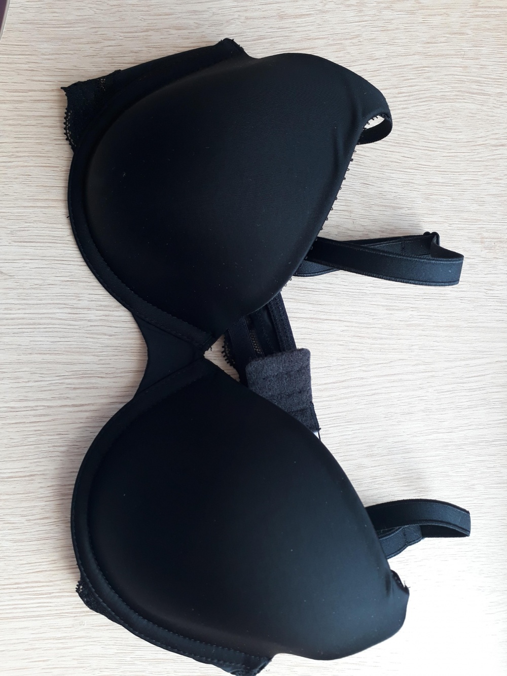 Бюстгалтер Calvin Klein 34B (75B)