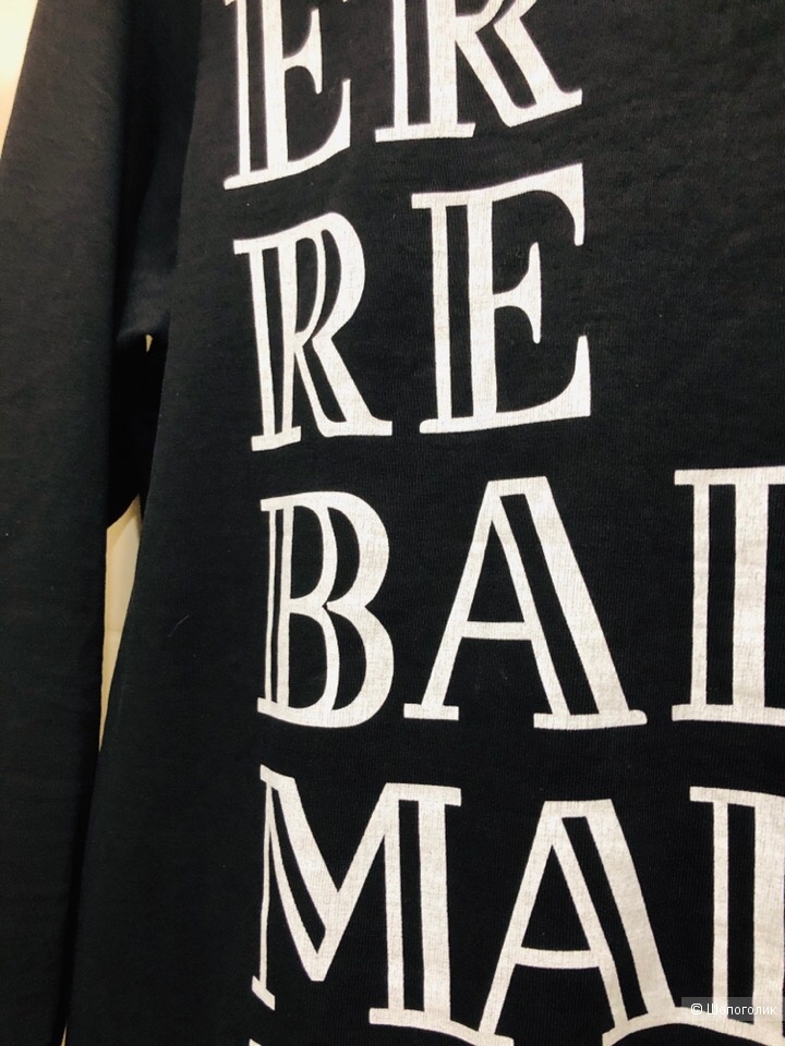 Толстовка с логотипом Pierre Balmain. Размер S-M.