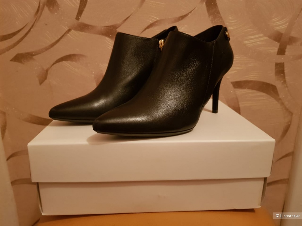 Ботильоны Calvin klein, размер US7.5 (37-38)