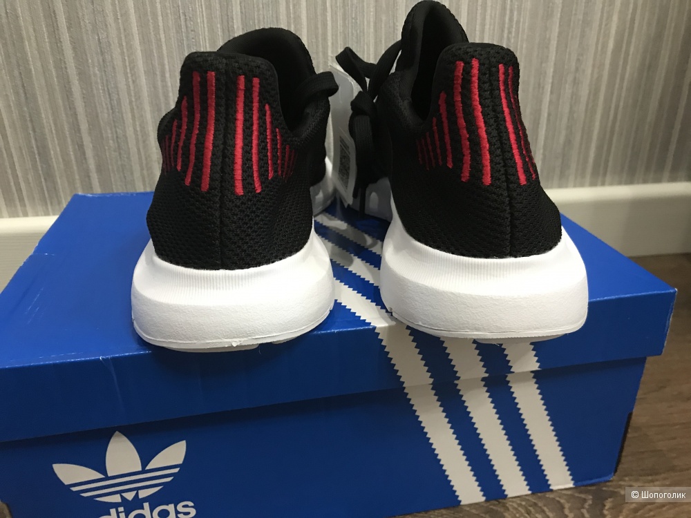 Кроссовки Adidas, 40