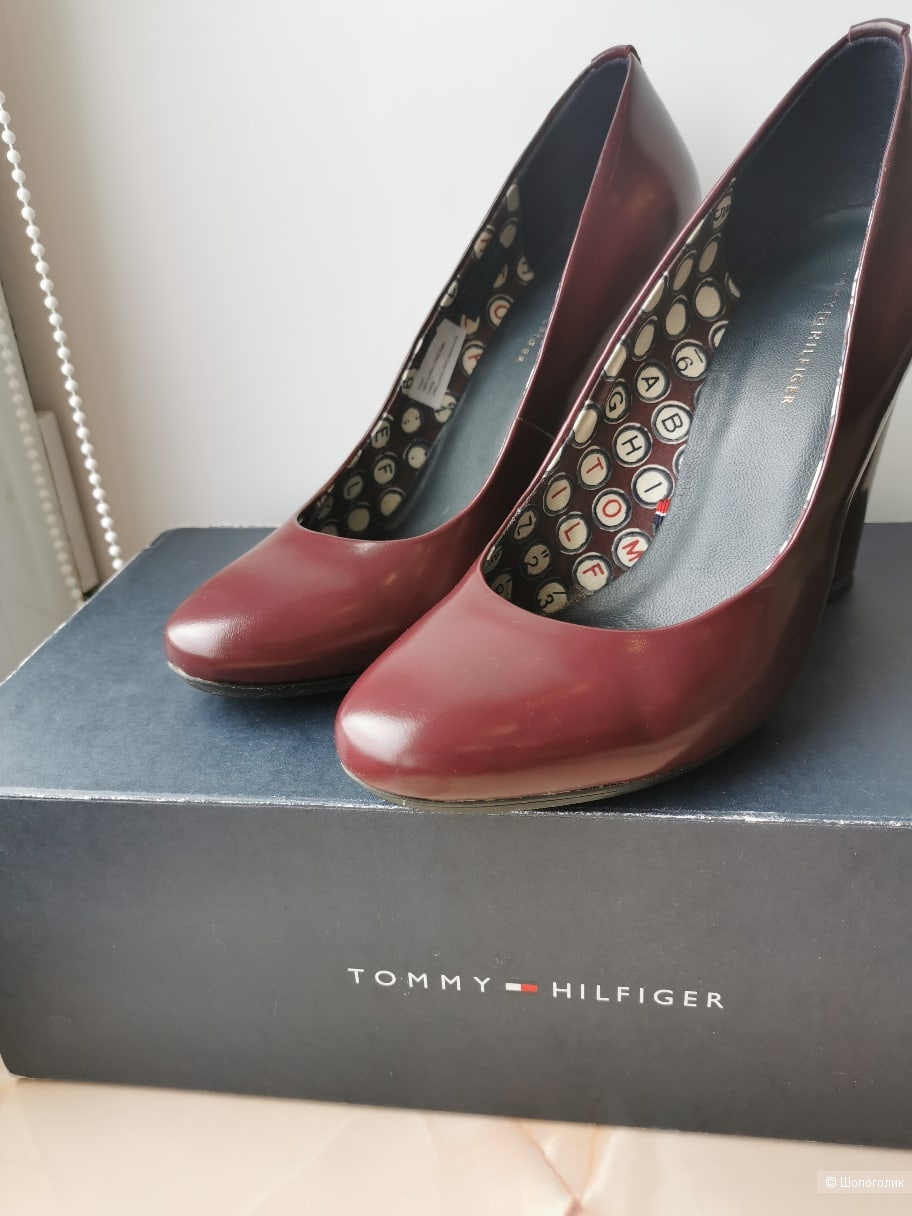 Туфли Tommy Hifiger размер 38