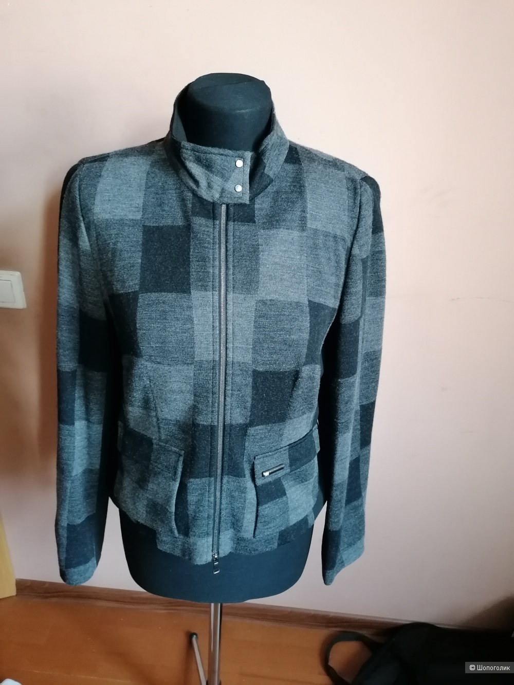 Куртка-пиджак Riani 40 немецкого размера