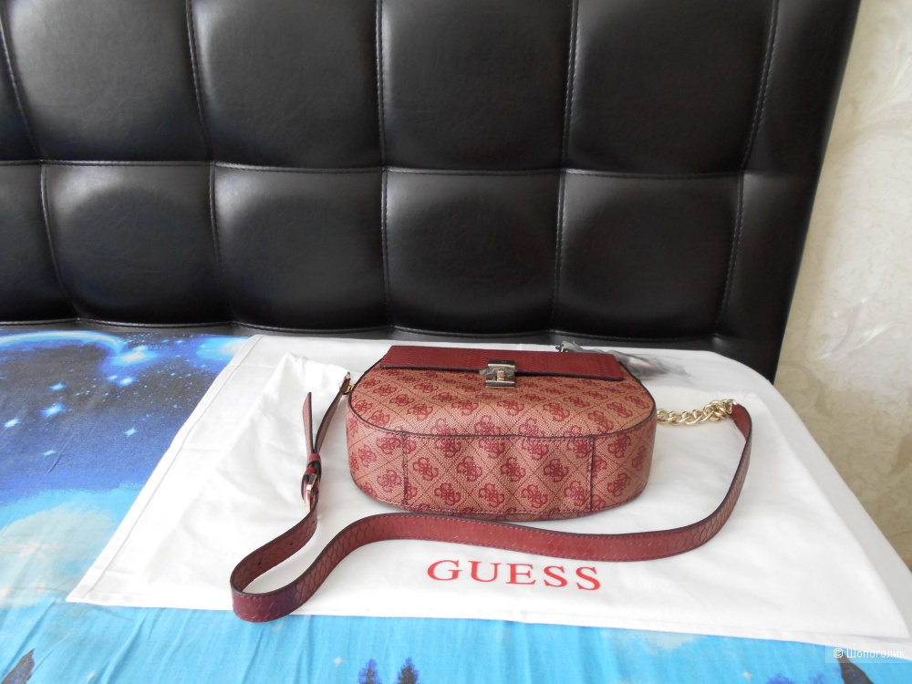 Сумка Guess