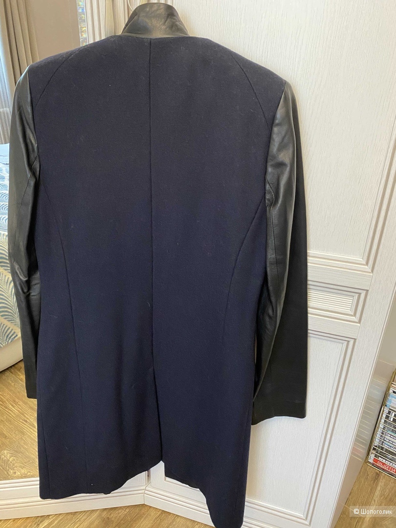 Пальто с кожаными рукавами Asos евро36