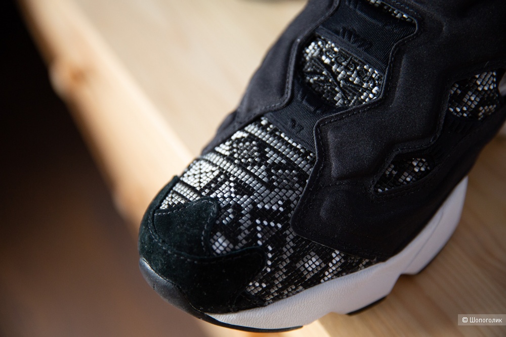 Кроссовки Reebok Classic InstaPump Fury GT размер 40 9 американский