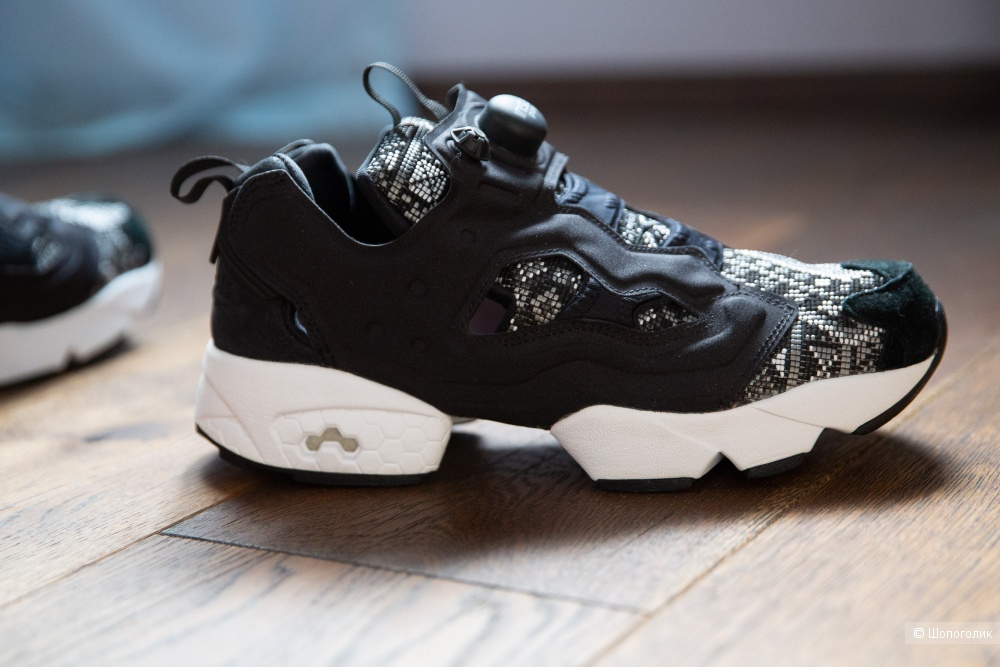 Кроссовки Reebok Classic InstaPump Fury GT размер 40 9 американский