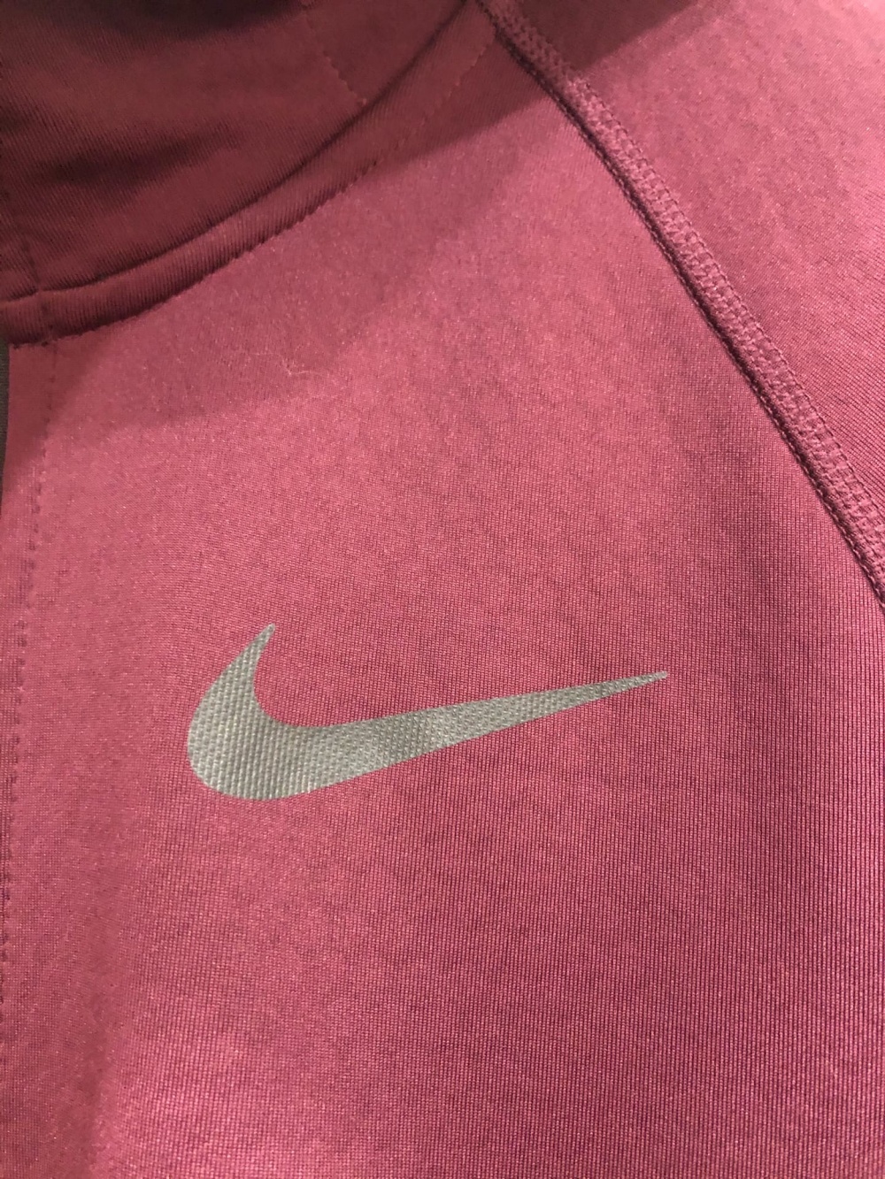 Куртка "Nike Dri-FIT"Размер M-L.