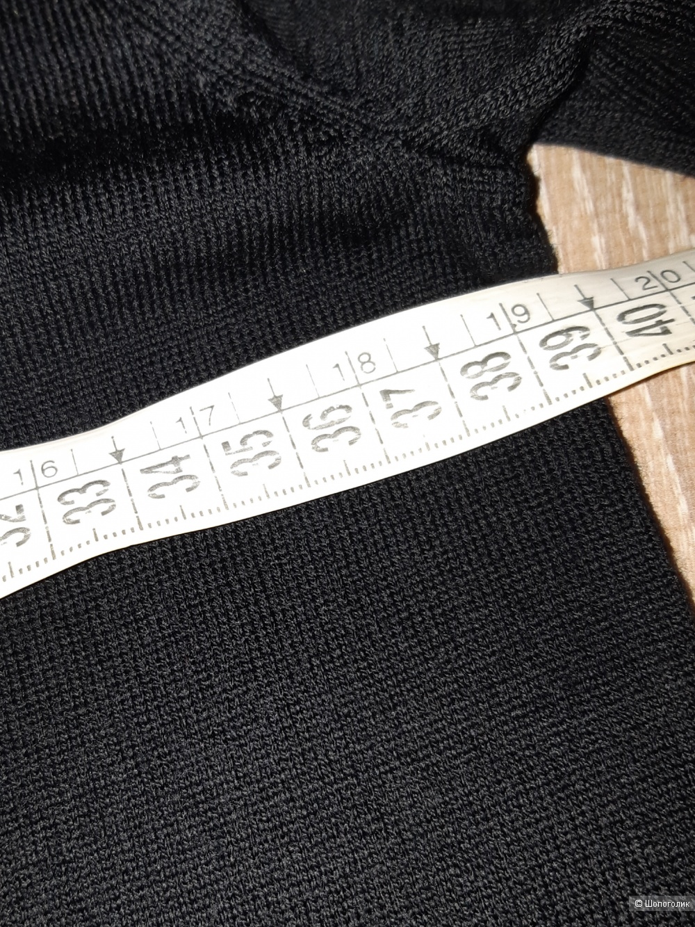 Шерстяной пуловер uniqlo, размер xs/s