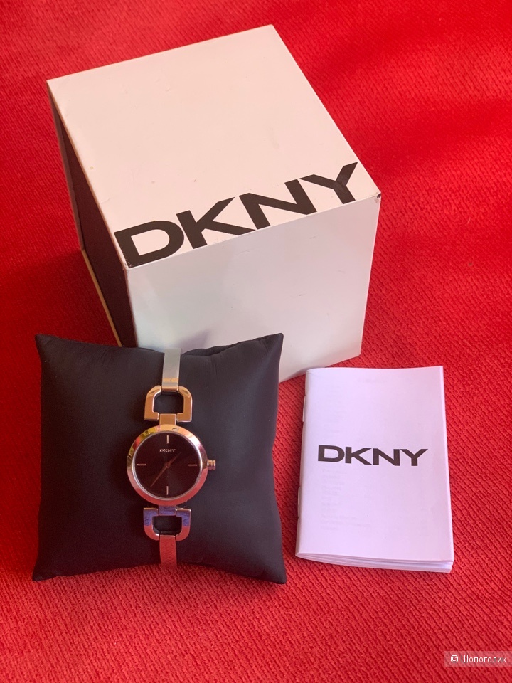 Часы DKNY