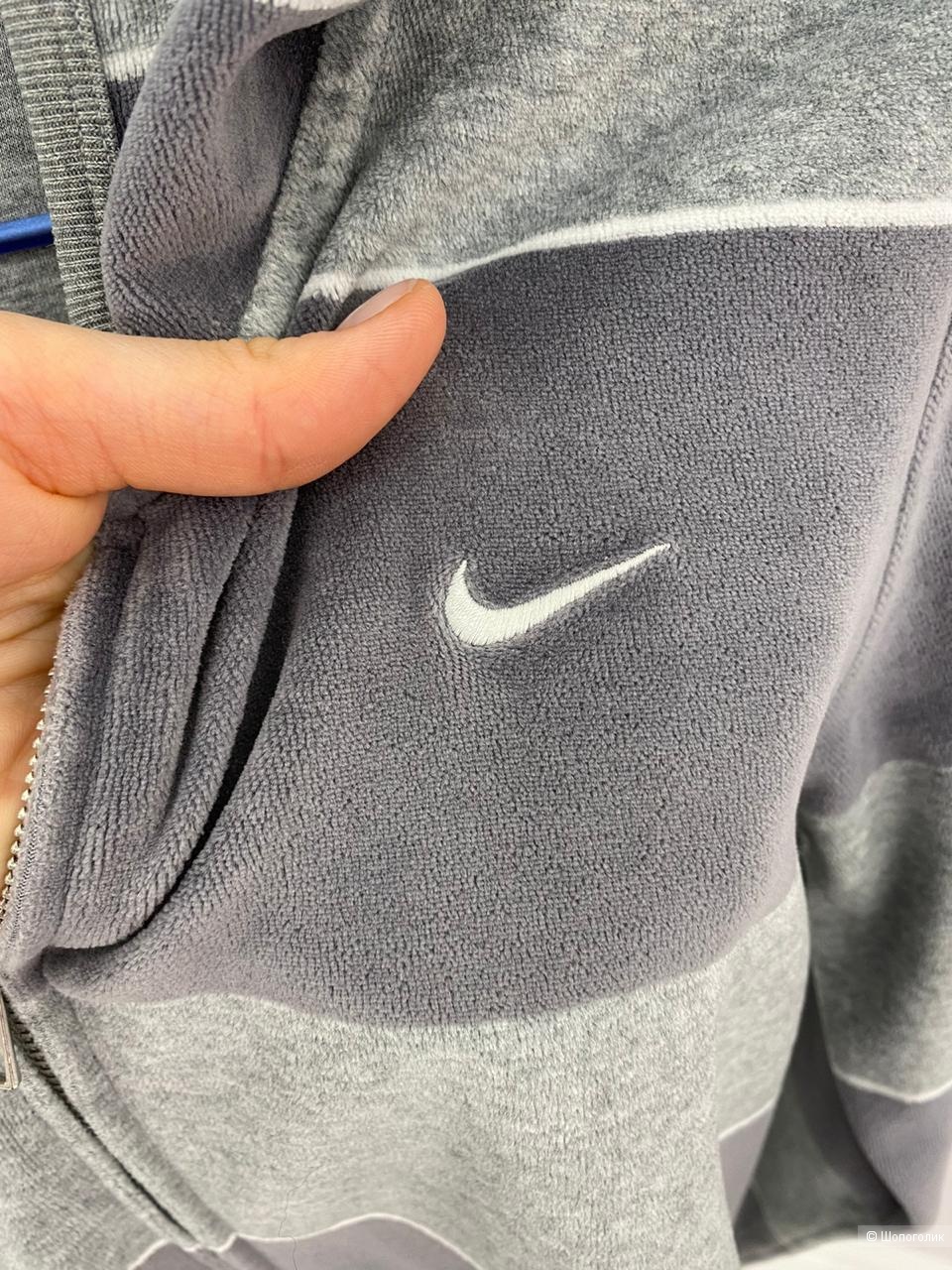 Толстовка Nike, размер s