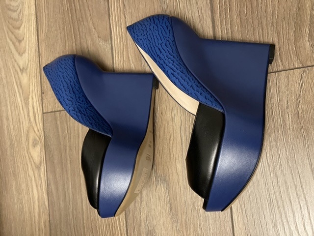 Туфли  женские , итальянского производства , бренд Bally, размер указанный на изделии 391/2 EU