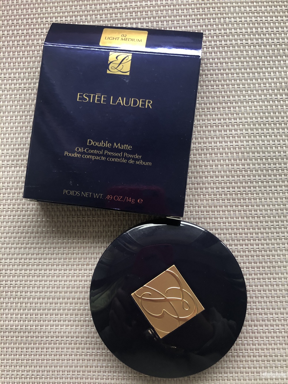 Матирующая пудра Estée Lauder