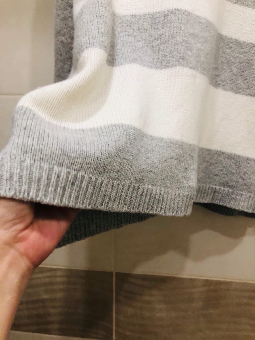 Джемпер Massimo Dutti. Размер M-L.