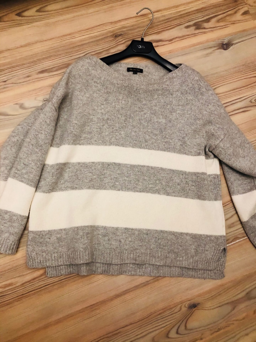 Джемпер Massimo Dutti. Размер M-L.