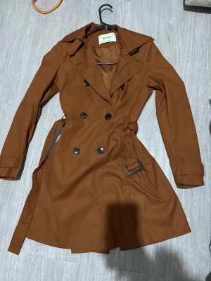 Тренч Stradivarius xs