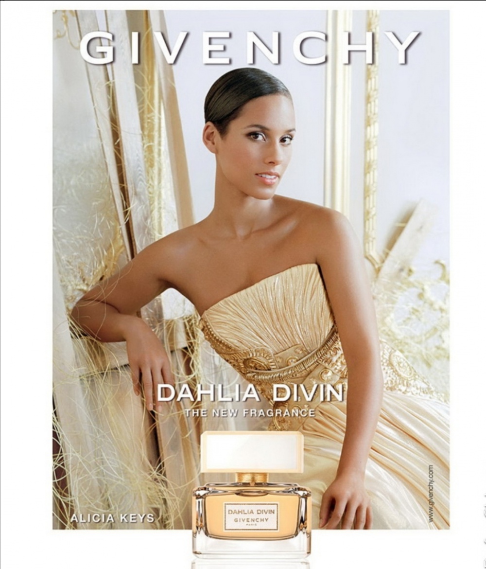 Парфюм Givenhy Dahlia Divin, 50ml