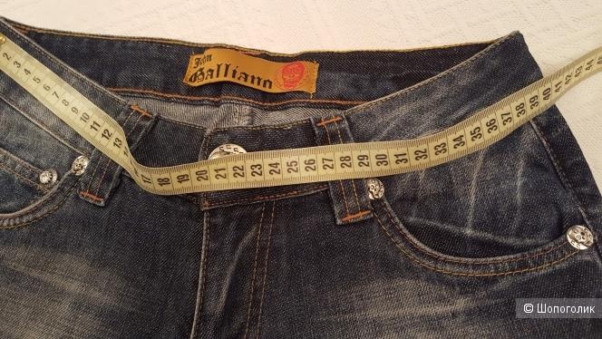 Джинсы John Galliano.Размер 28