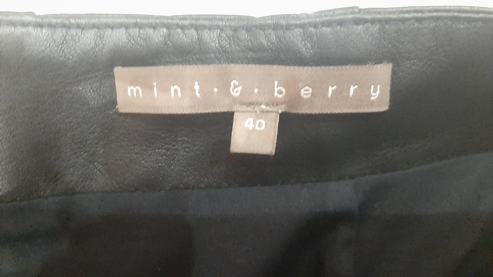 Юбка из натуральной кожи Mint&Berry 46 размер