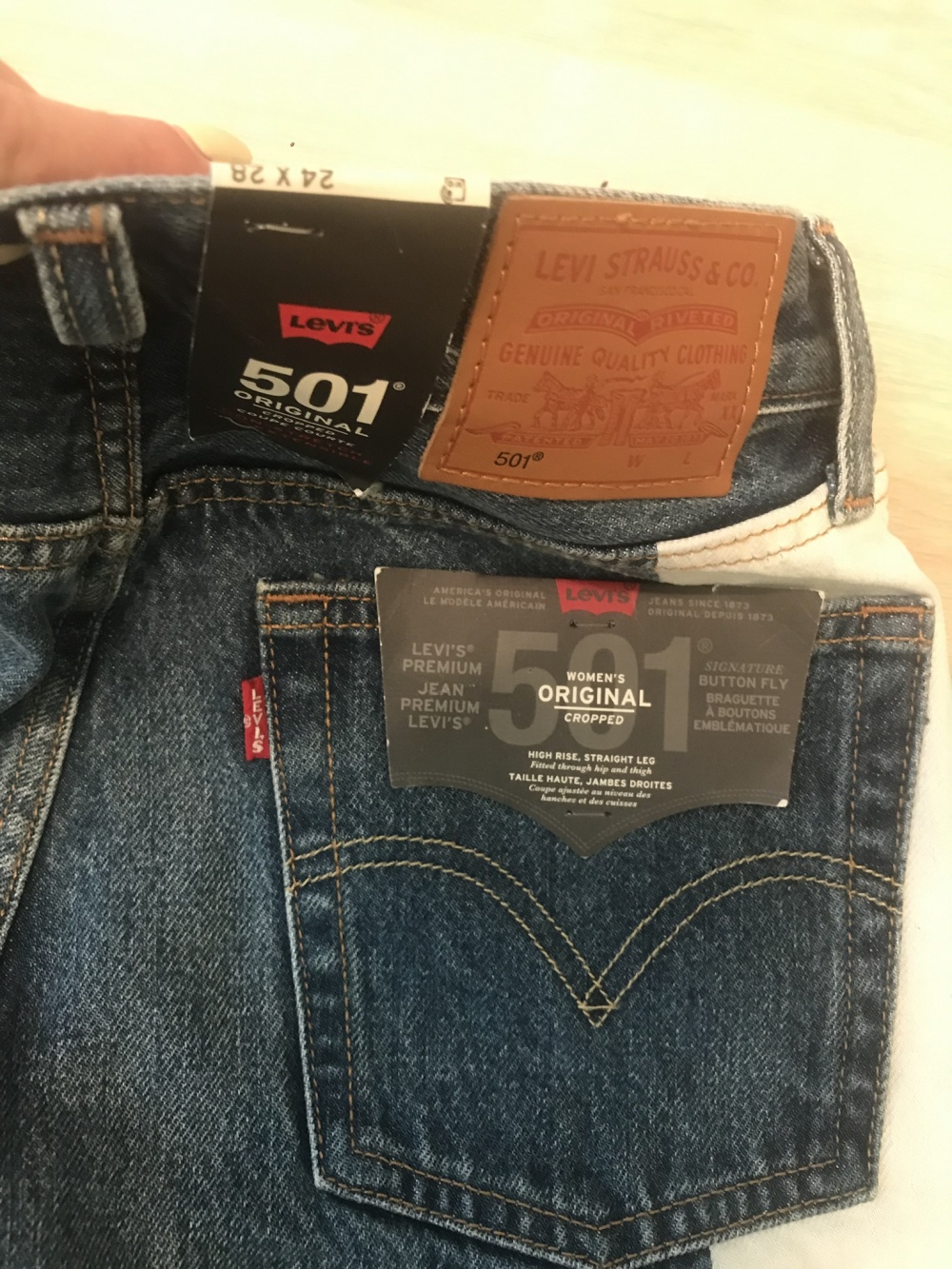 Джинсы Levi's, размер 24/28