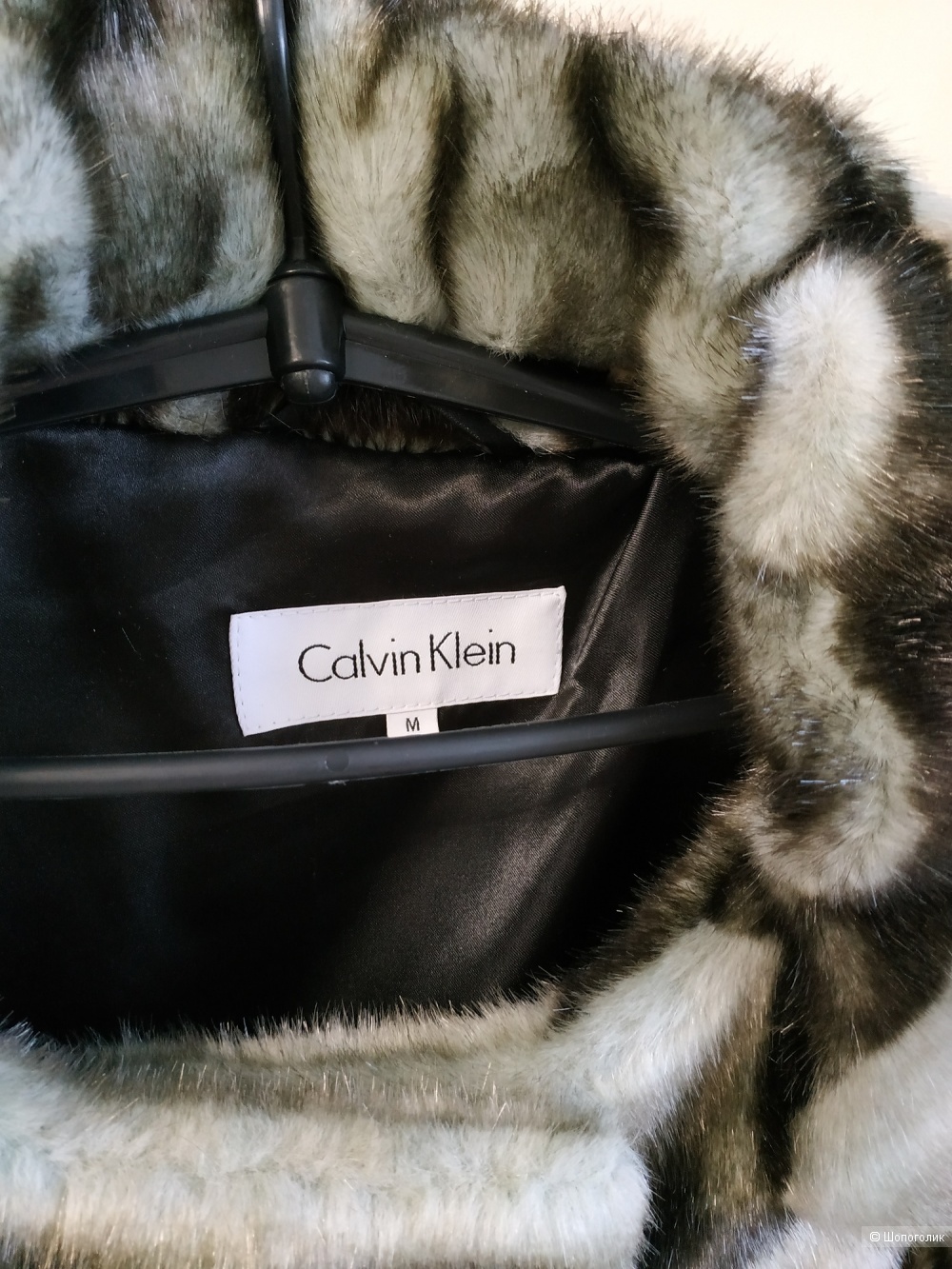 Полушубок - куртка Calvin Klein, размер М