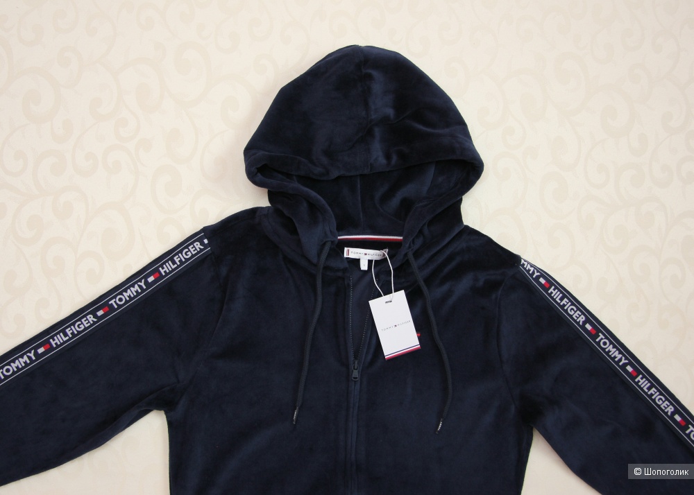 Спортивный костюм Tommy Hilfiger размер S/M