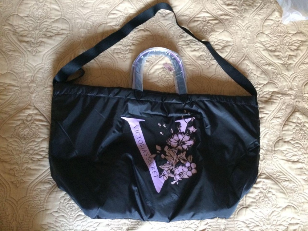 Сумка Victoria's Secret 60х34х25