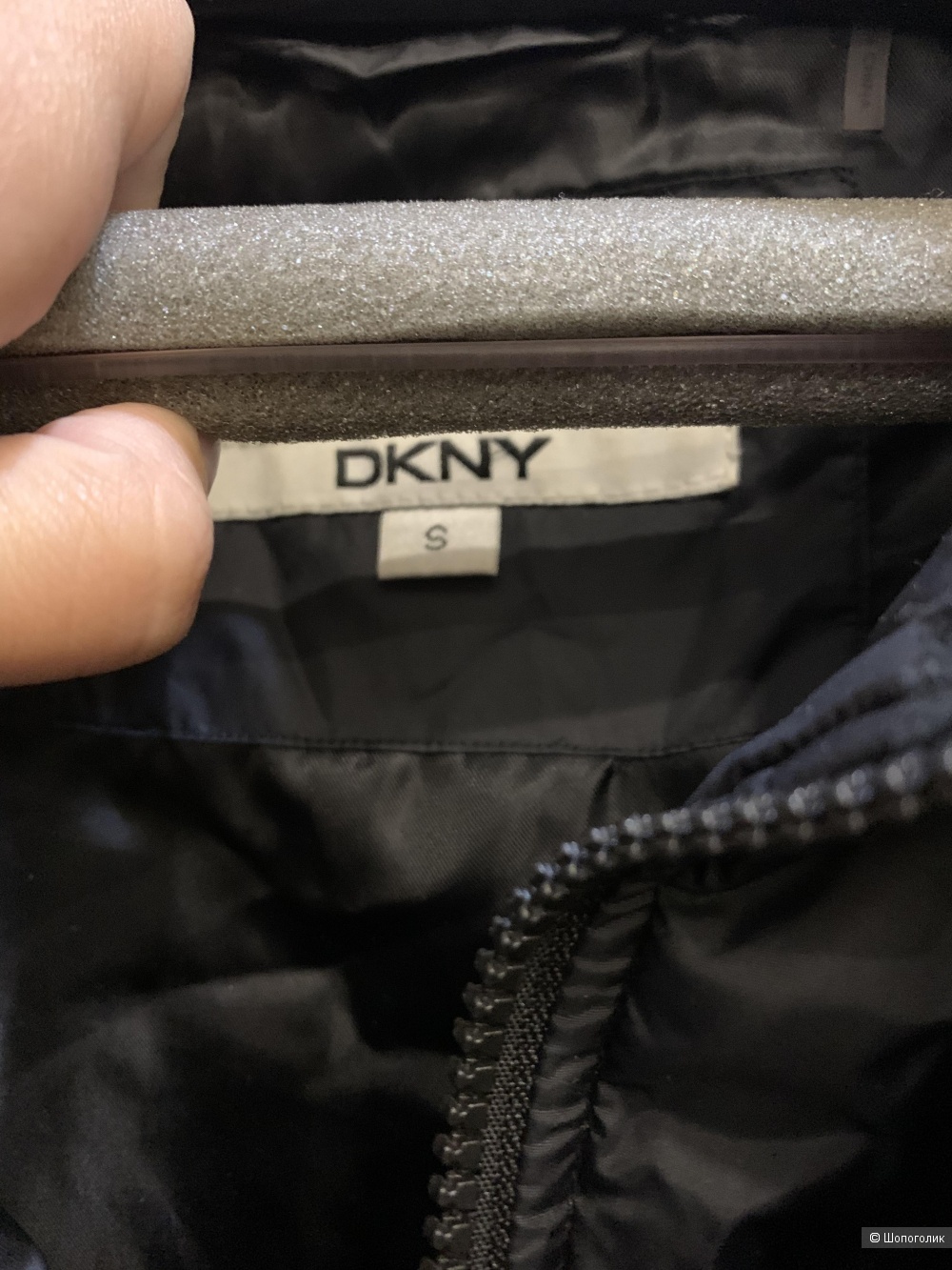 Пуховик DKNY, размер s.