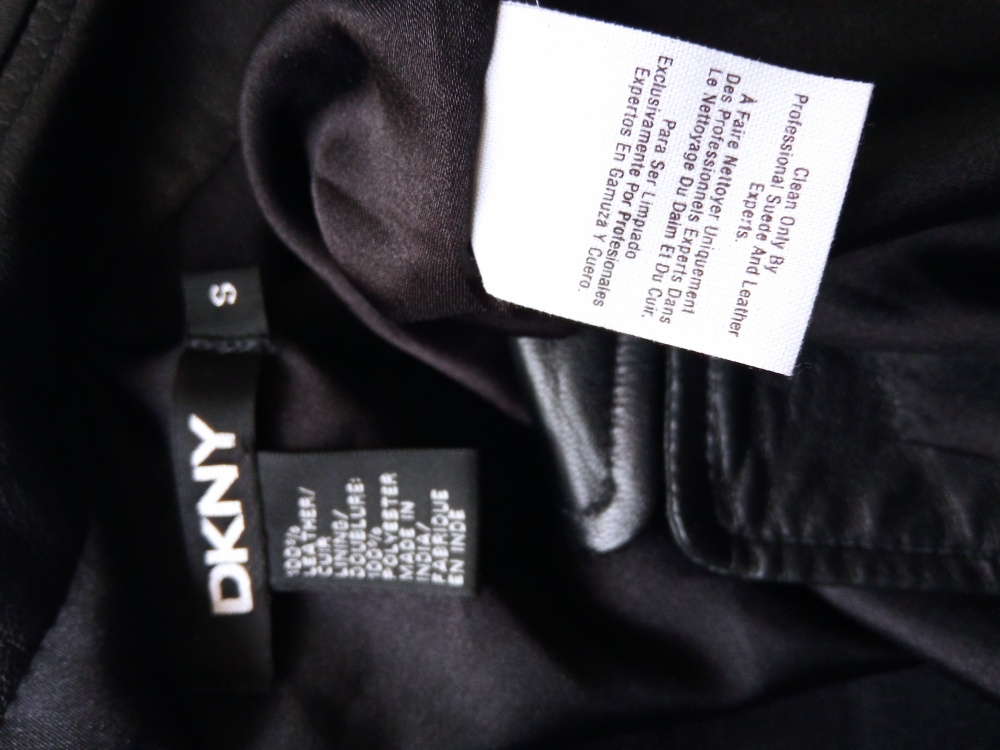 Куртка  DKNY размер S