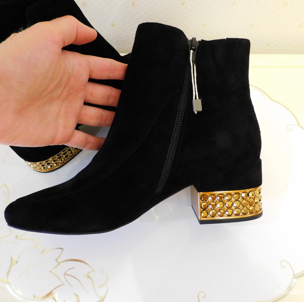Сапоги Jeffrey Campbell 37