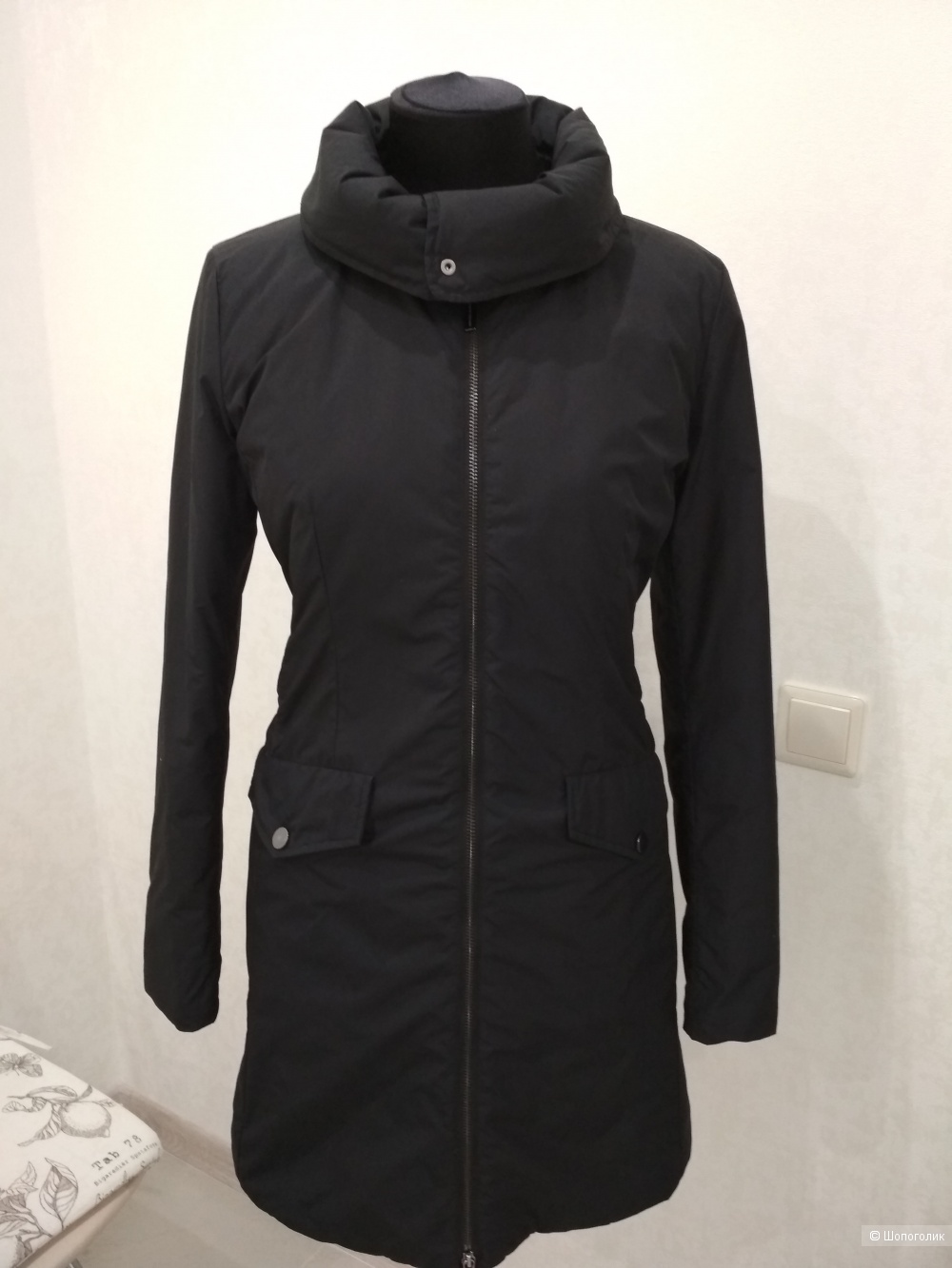 Пуховик Armani Exchange, р. 44-46