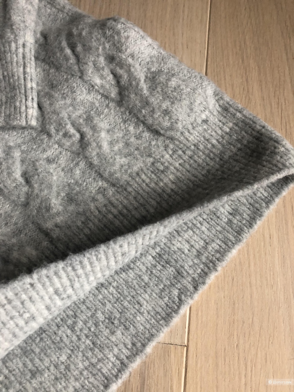 Вязаный косами свитер H&M размер xs