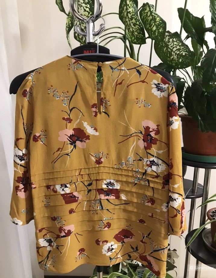 Шелковая блузка Massimo Dutti 34