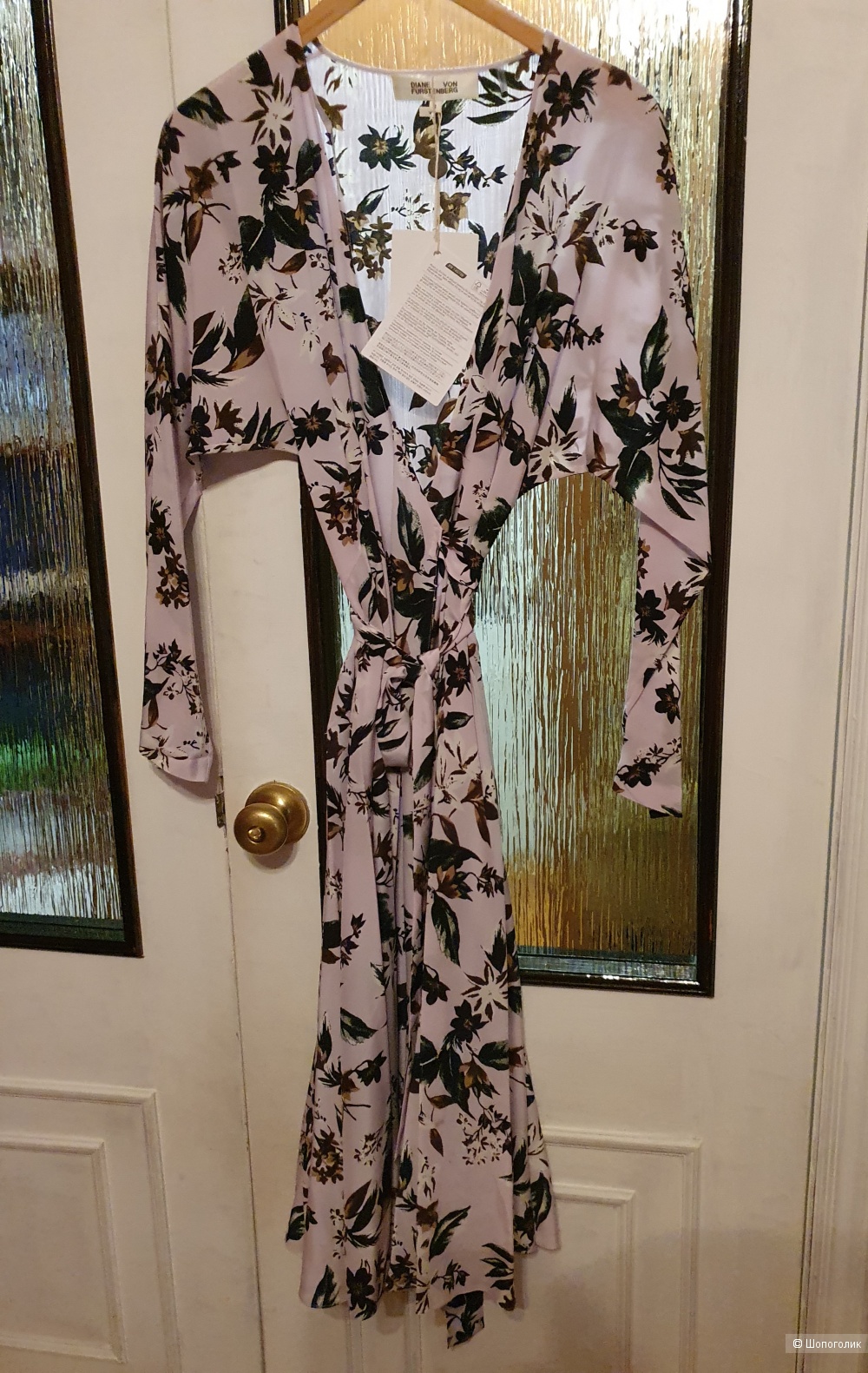 Шёлковое платье Diane von Furstenberg в размере s