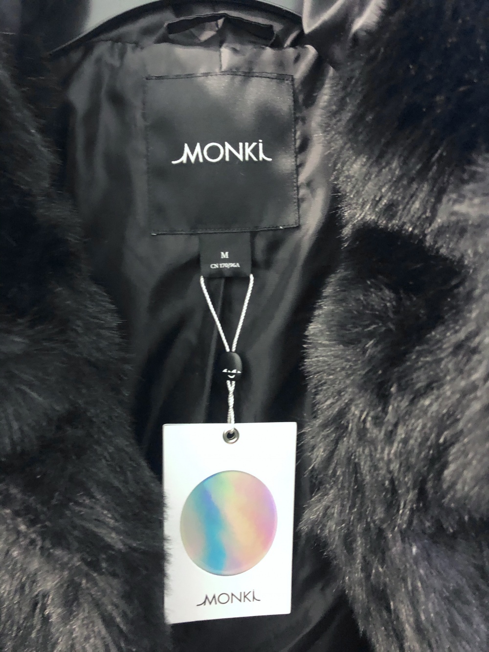 Шуба MONKI, размер М