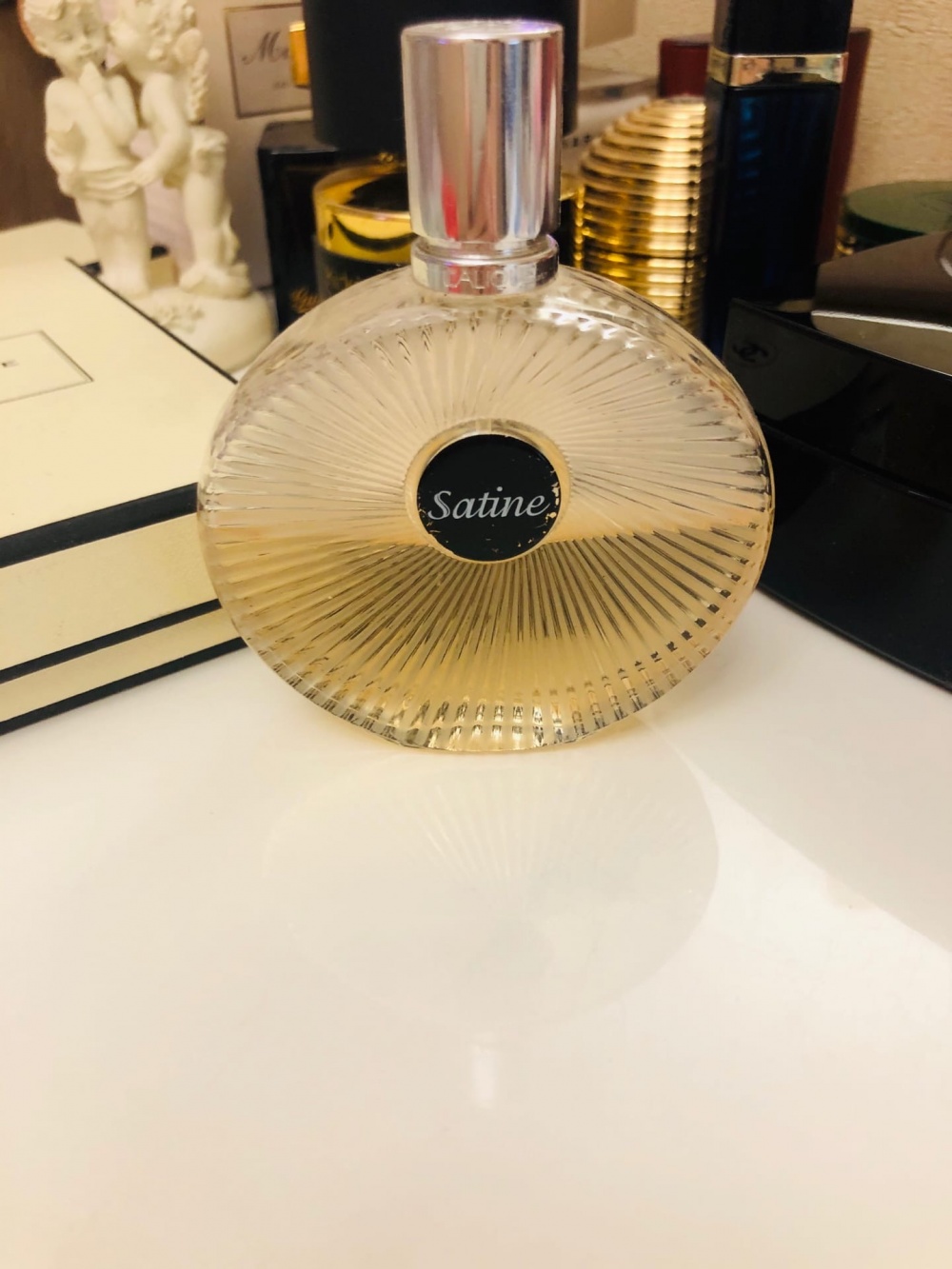Парфюм Lalique Satine.
