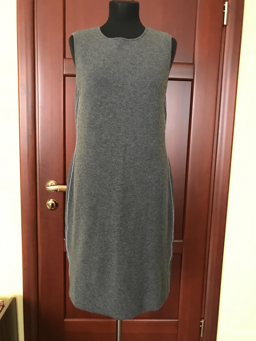 Шерстяное платье Maerz, размер46-48