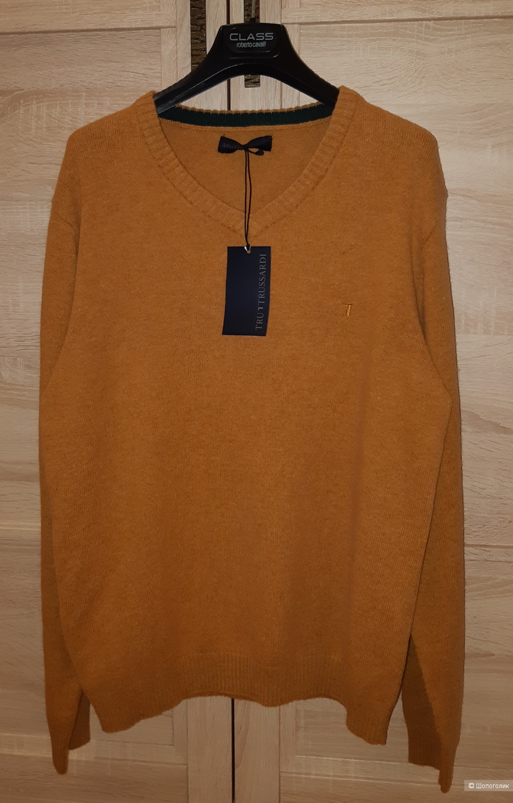 Шерстяной свитер trussardi, размер l