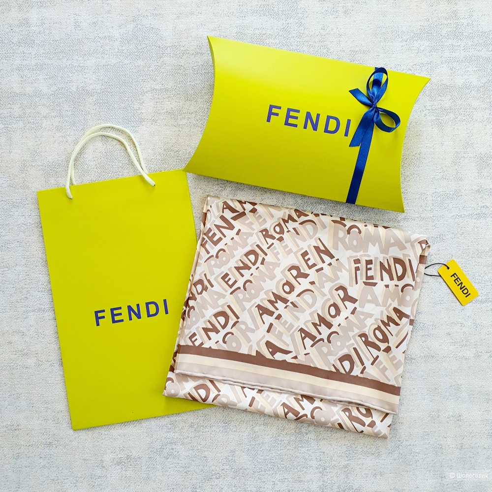 Платок Fendi шелк (бежевый, принт буквенный)