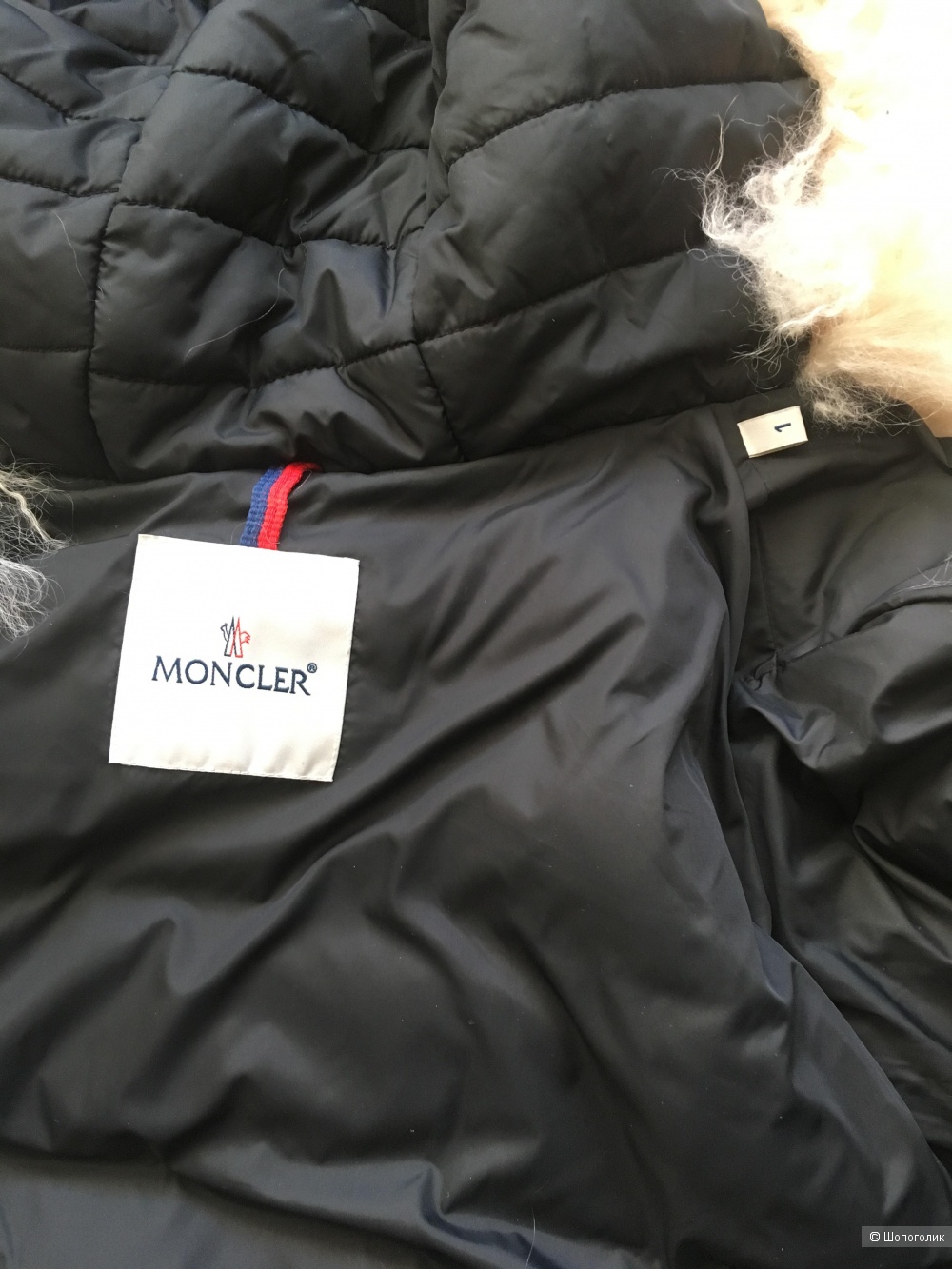 Пуховик Moncler размер 46