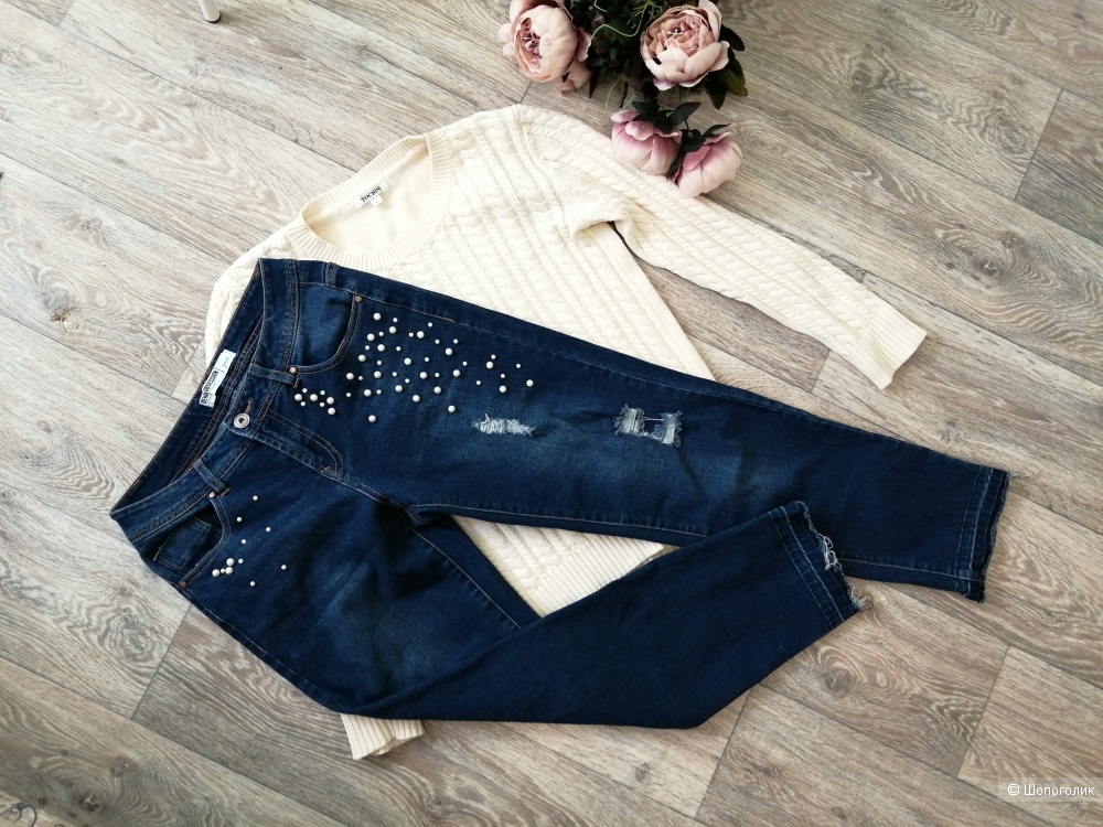 Лук свитер и джинсы concept Club, размер S.
