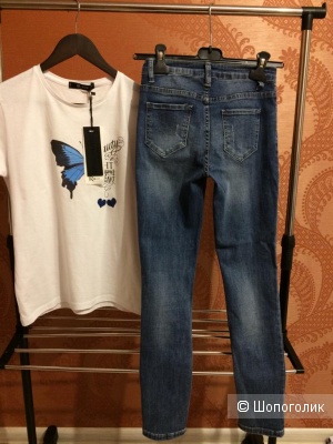 Сет Rinascimento футболка и джинсы размер 42-44