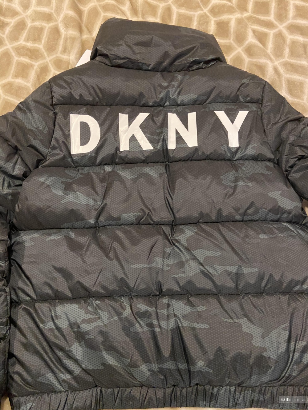 Куртка DKNY размер S