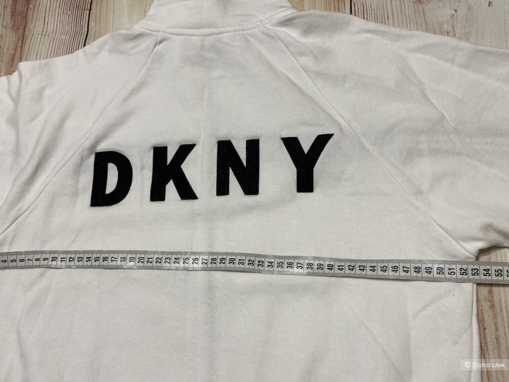 Мастерка DKNY, размер М. Большемерит