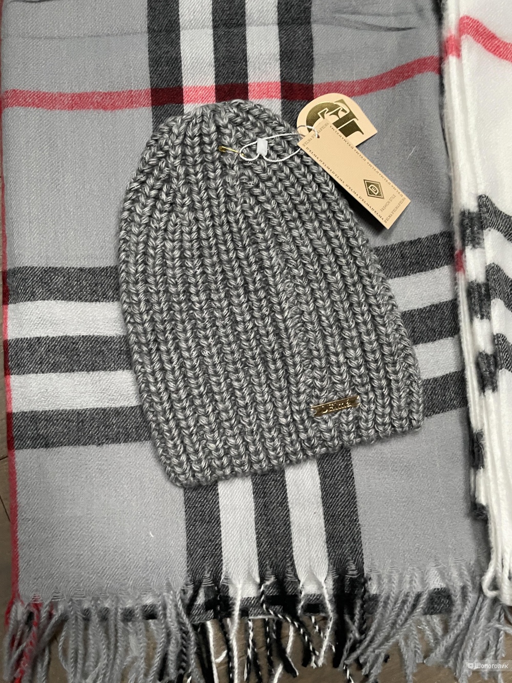 Комплект шапка и шарф Burberry, one size