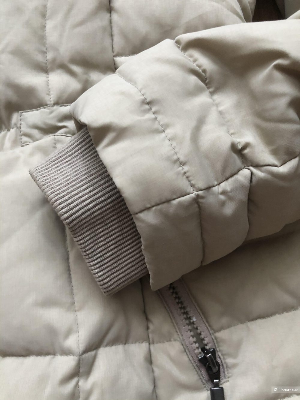 Куртка пуховик с капюшоном Esprit, 44 размер