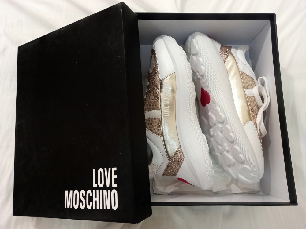 Кроссовки "Love Moschino", 40 размер
